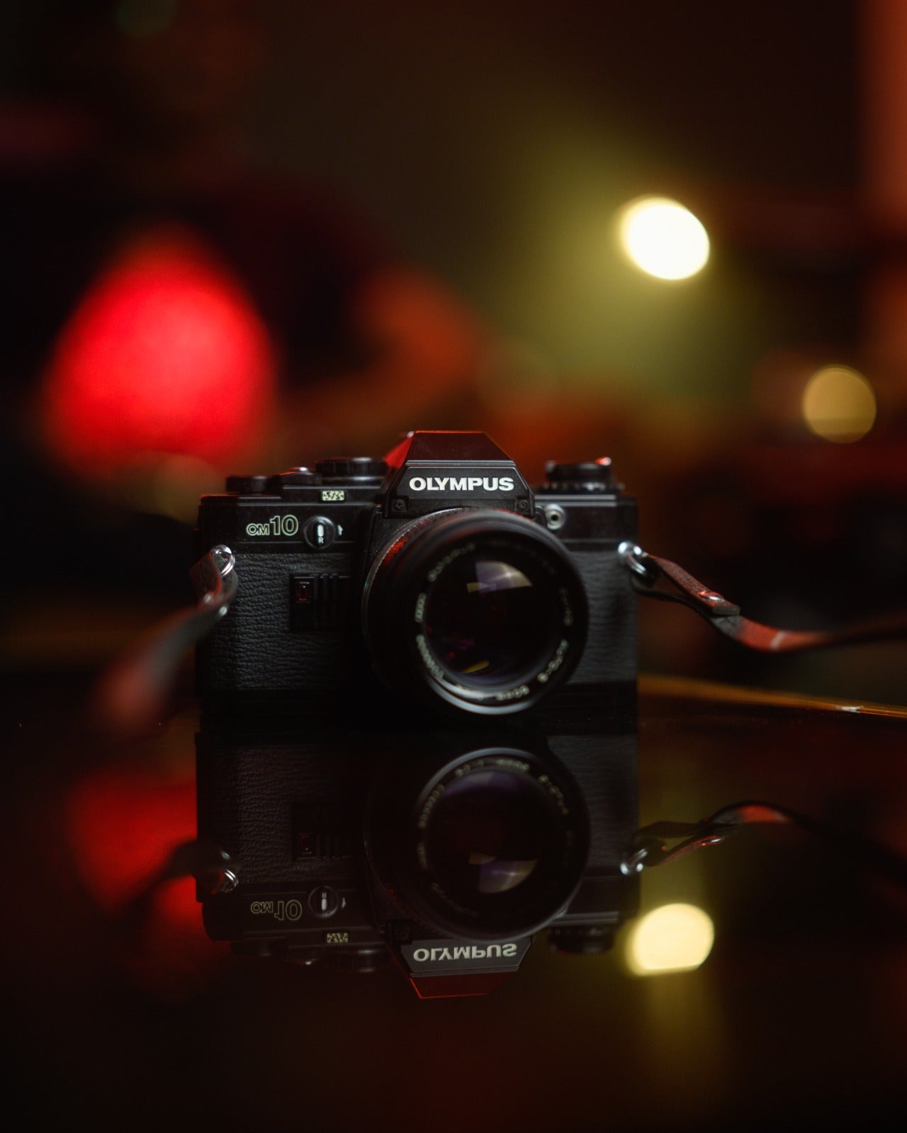 Olympus Om10 w/ 50mm f1.4 - 35mm SLR Film Camera