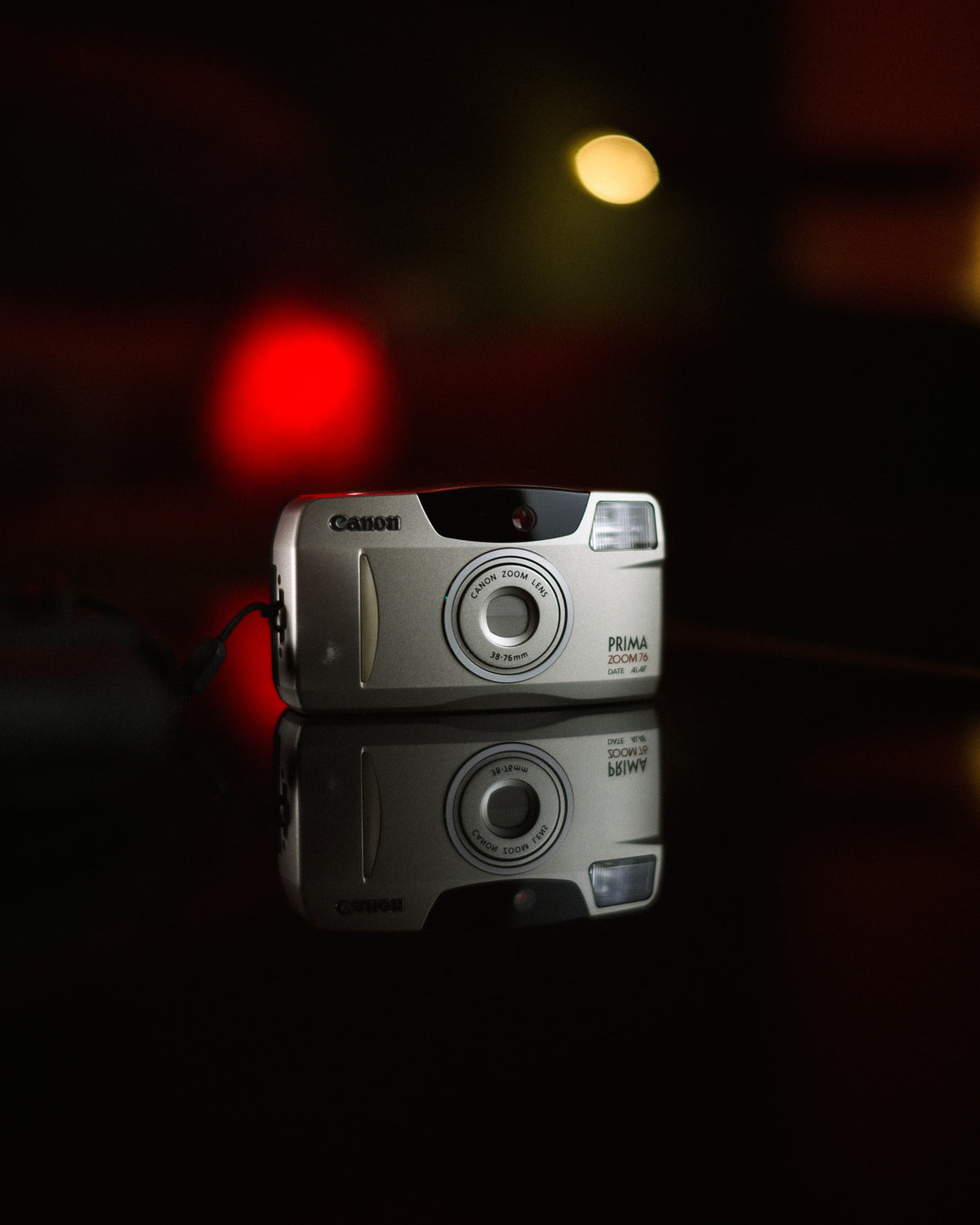 Canon Prima Zoom 76 - point and shoot film camera