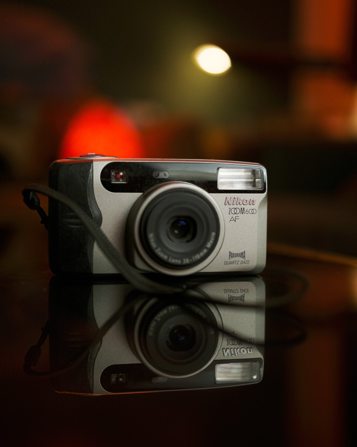 Nikon Zoom 600 AF - 35mm Point & Shoot Film Camera
