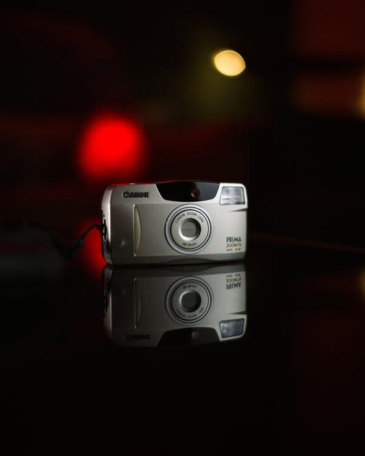 Canon Prima Zoom 76 - point and shoot film camera