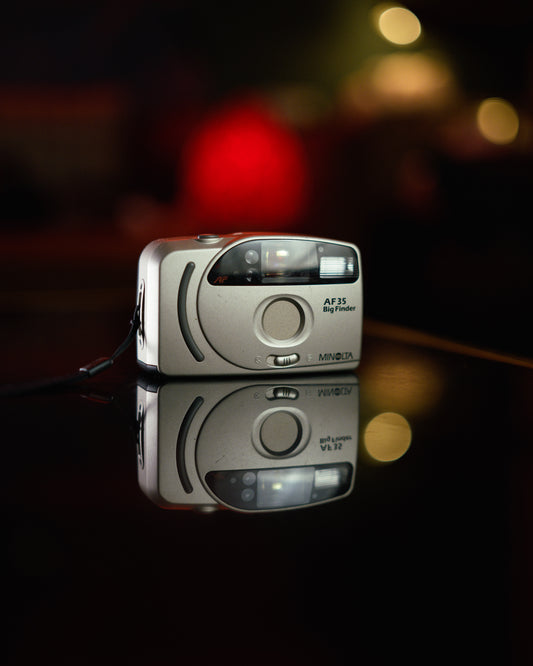 Minolta Bigfinder af35 - 35mm P&S Film Camera