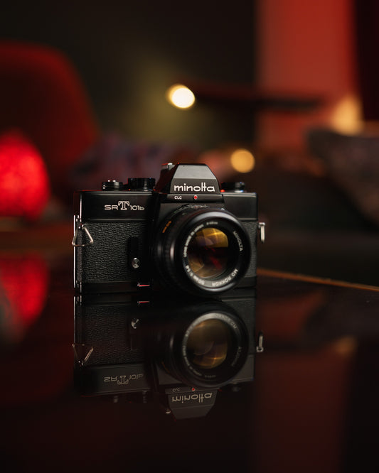 Minolta srt 101b (black) w/ 50mm f1.4 - 35mm film camera