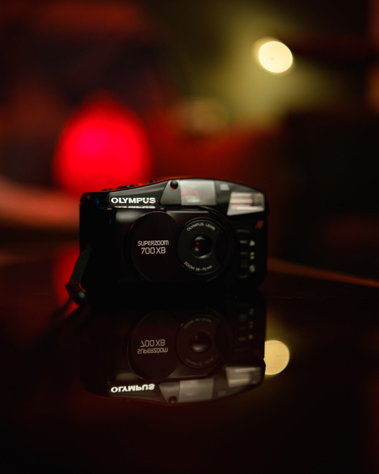 Olympus superzoom 700xb - 35mm film camera